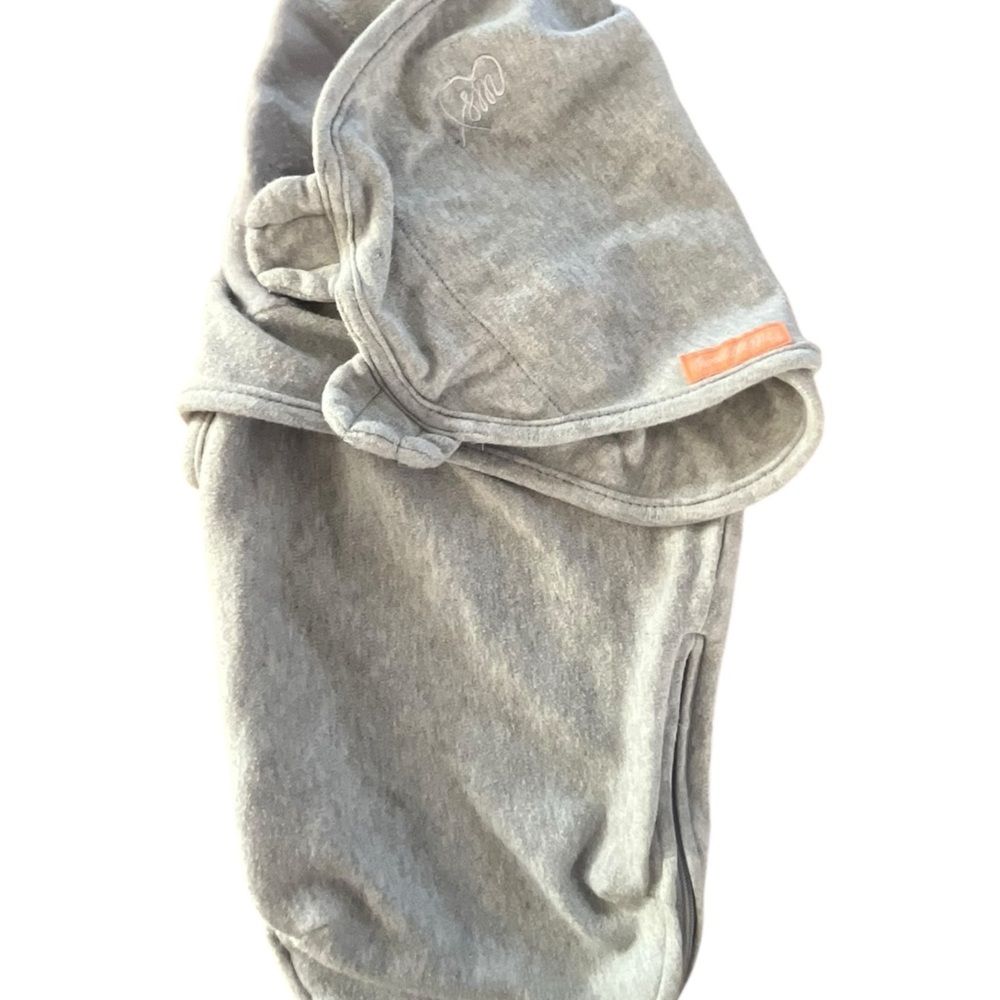 ❤️ 5 for $15! SwaddleMe Gray Swaddle – SM/MED